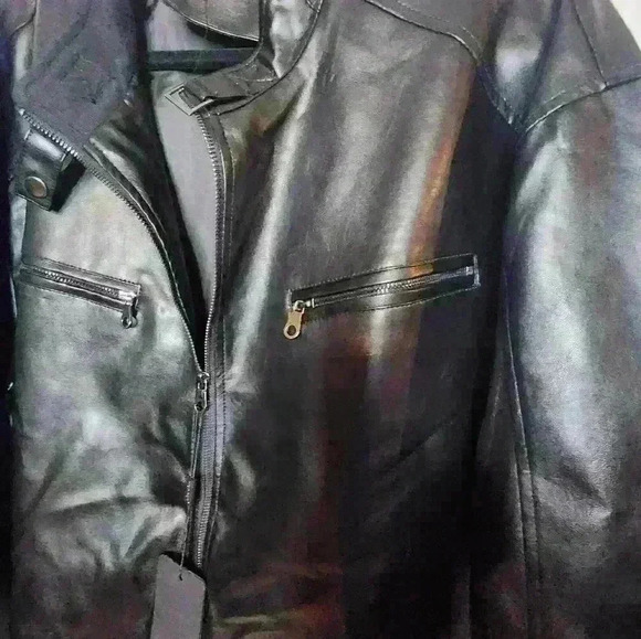 WULFUL Men's Stand Collar Leather Jacket Motorcycle Lightweight Faux Leather - Picture 5 of 9